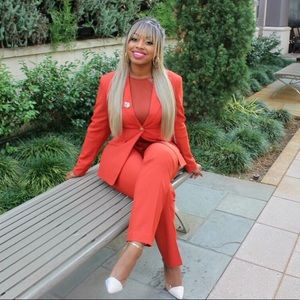 Meet your Posher, Naked